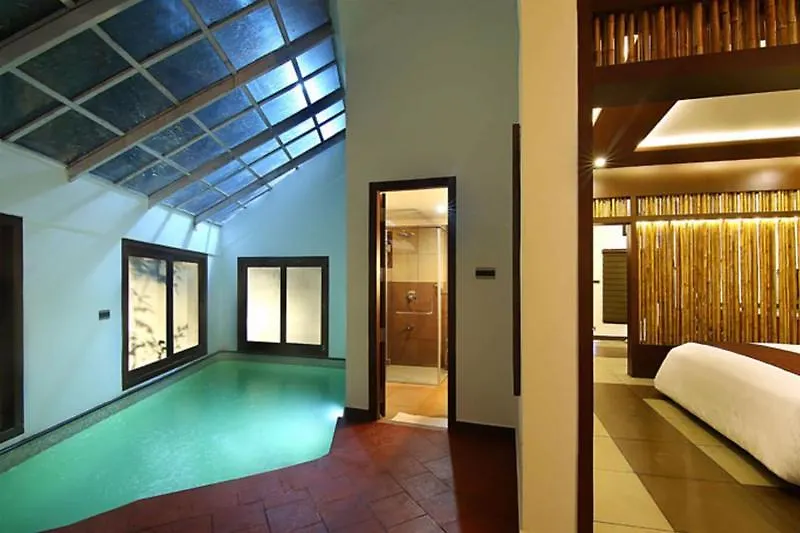 ***** Resort Vythiri Village India