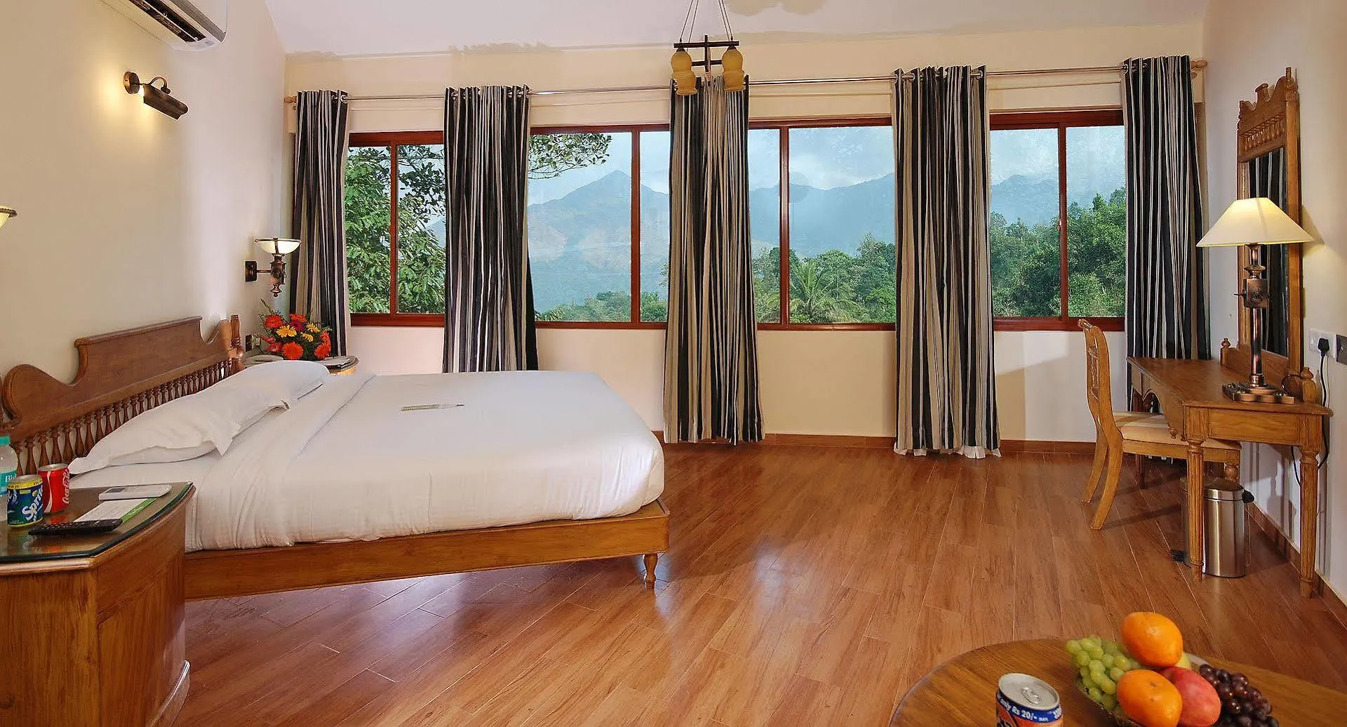 ***** Resort Vythiri Village India